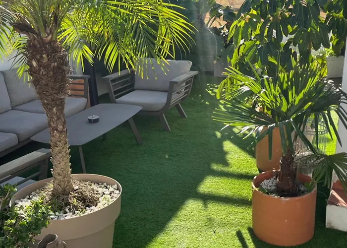 Atico Suite Con Terraza Totalmente Privada En Pleno Centro Historico De Sevilla